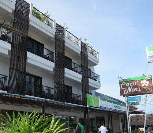 Coco Nori Hotel