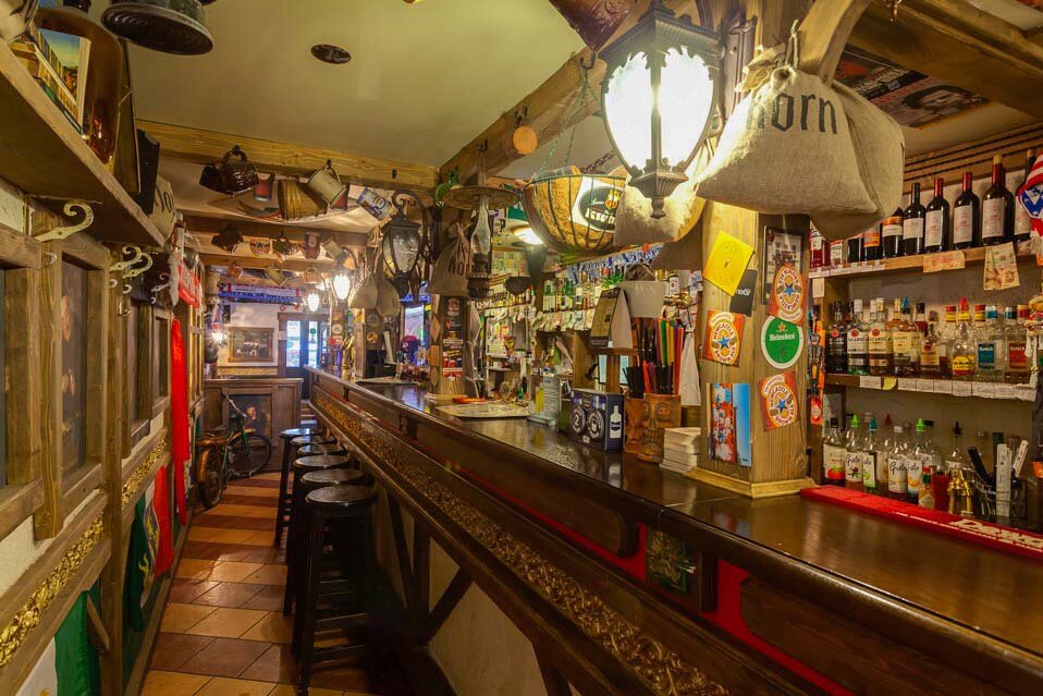 Bar, pub Beer House, Saint Petersburg, photo