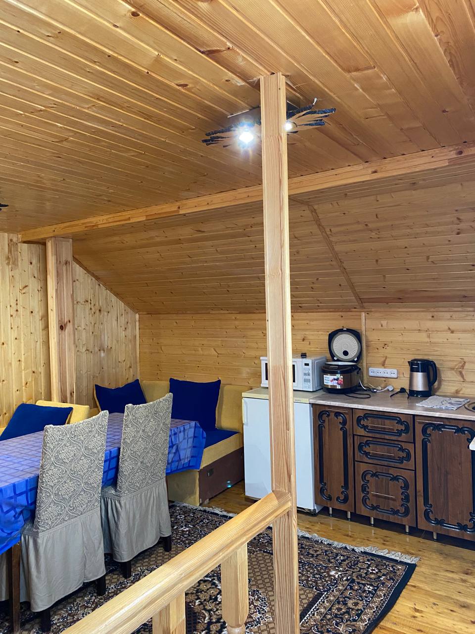 Фото Дом у горной реки