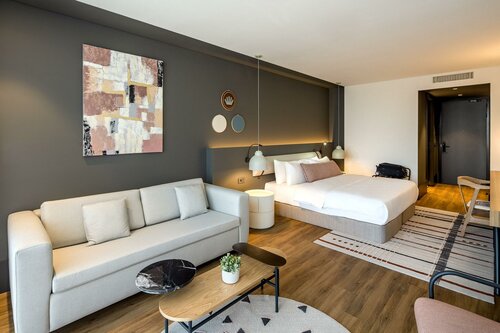 Гостиница Neo Kvl Hotel by Tasigo