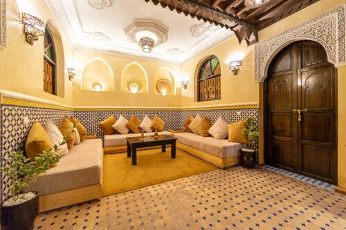 Гостиница Riad Boutouil