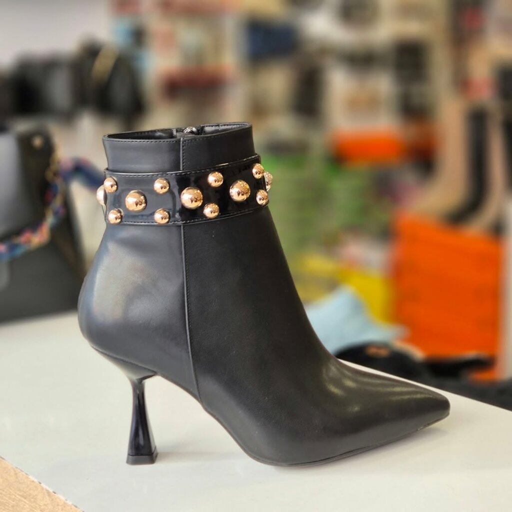 Shoe store Mercan Kundura, Aksaray, photo