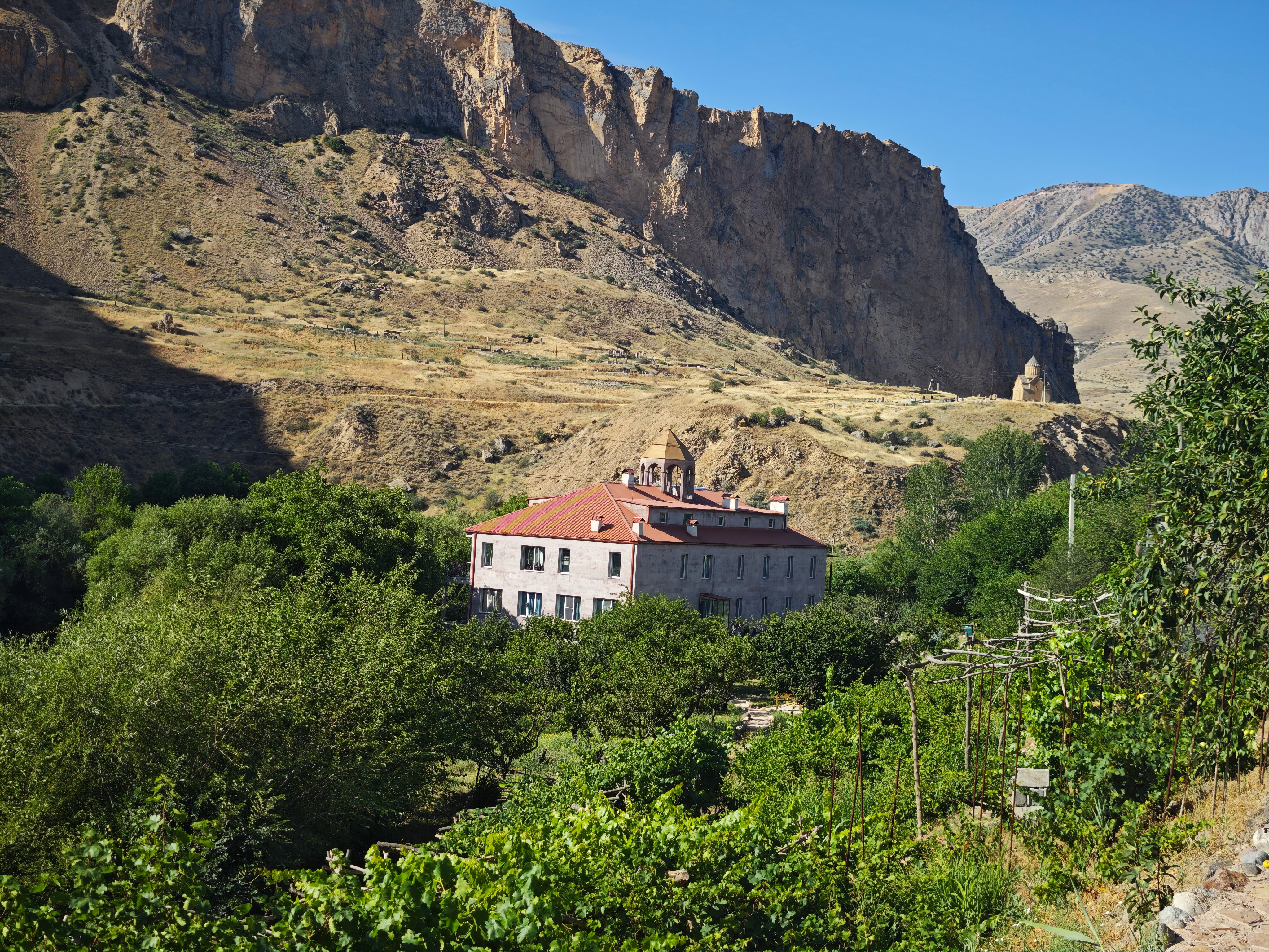 Фото Areni Lodge