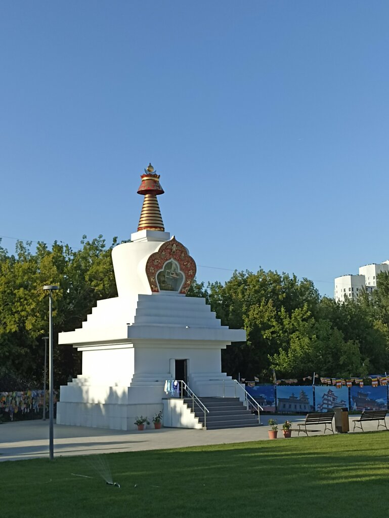 Pagoda Stupa of Enlightenment, Moscow, photo