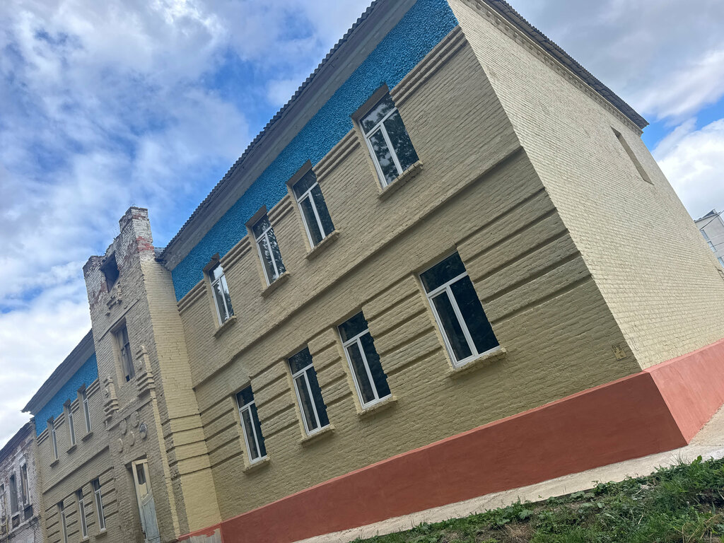 Landmark, attraction Здание таксаторских классов в начале ХХ века, Gorki, photo