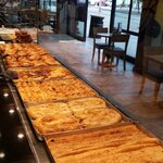 By Unlu (Kocaeli, İzmit, Demokrasi Blv., 81), cafe