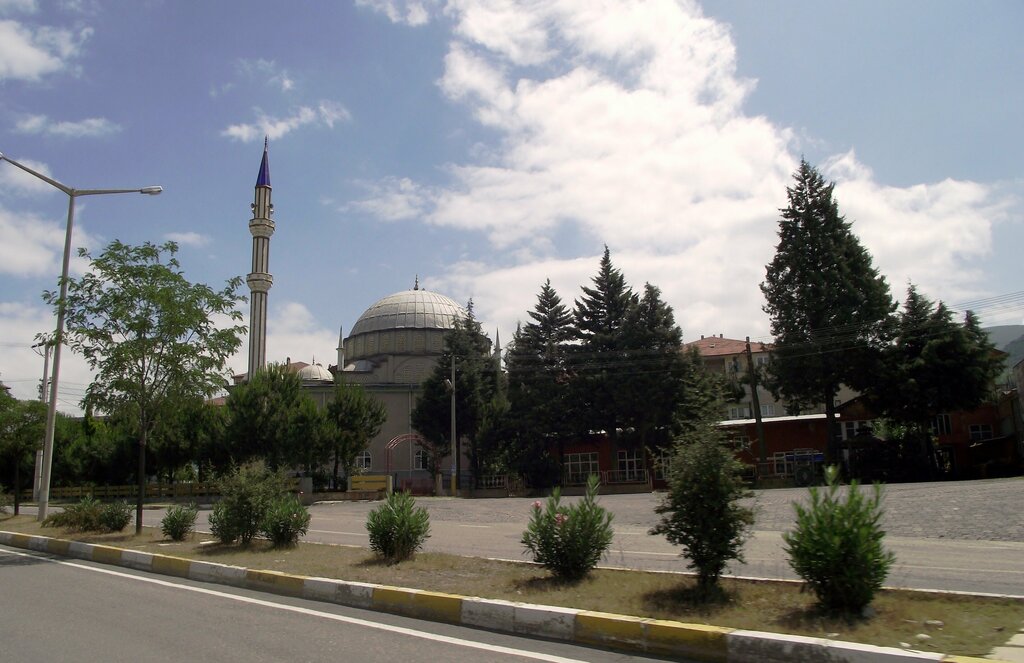 Mosque Industry Site Mosque, Devrek, photo