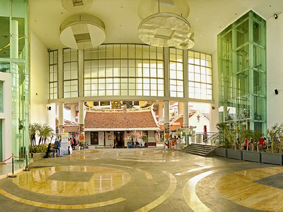 Фото Novotel Jakarta Gajah Mada