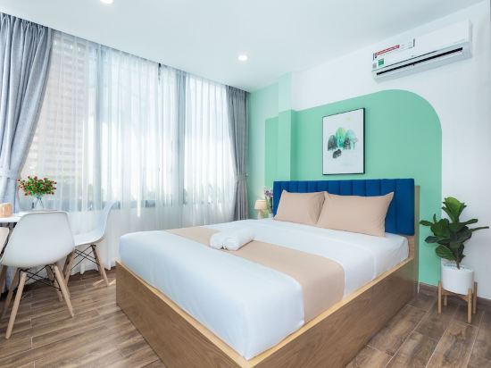 Фото Cozrum Homes Charming Corner 2