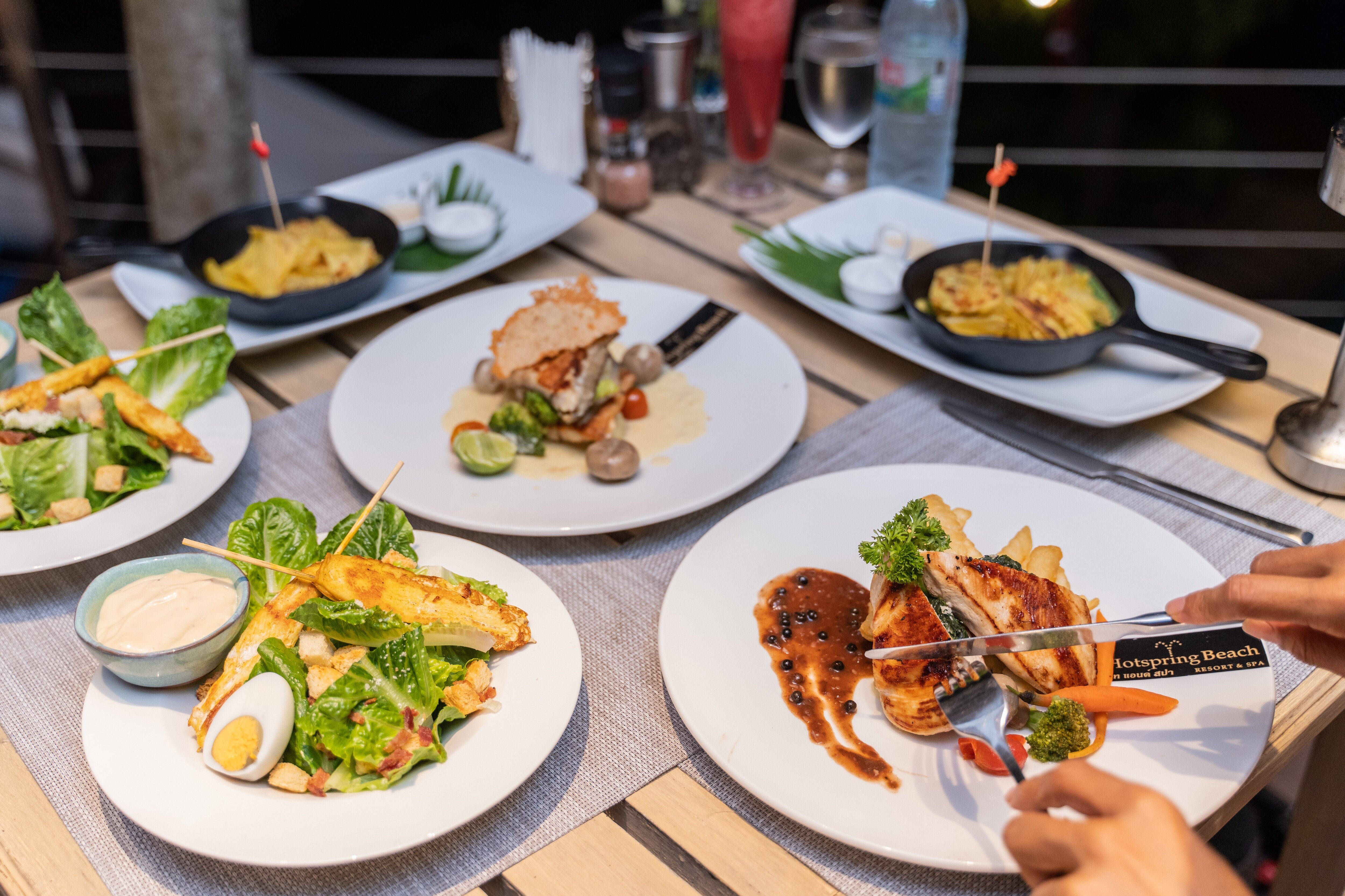 Фото The Hotspring Beach Resort & SPA