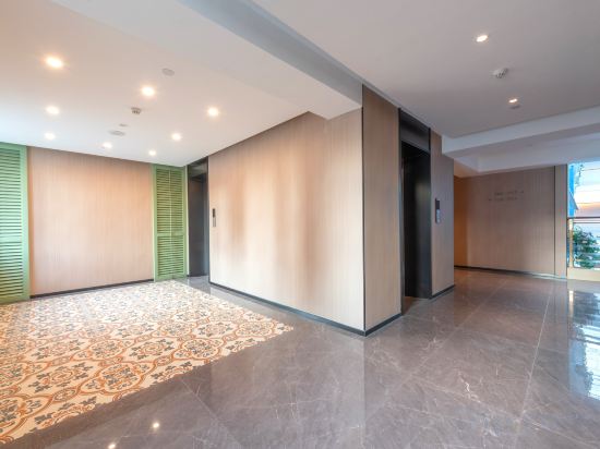 Фото Huanyi Hotel