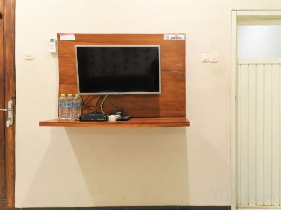 Фото House of Dharmawan