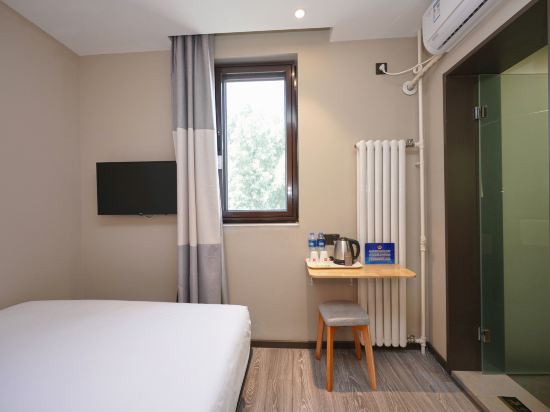 Фото Ibis Beijing Tiantandongmen Metro Station Hotel