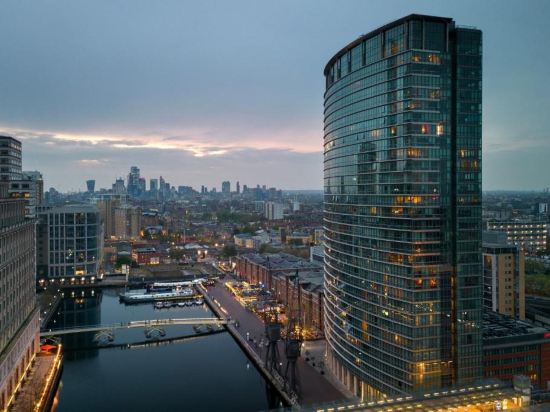 Фото Marriott Executive Apartments London, Canary Wharf