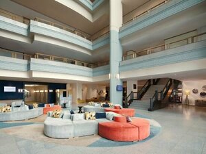 Гостиница Grand Mercure Bangkok Atrium