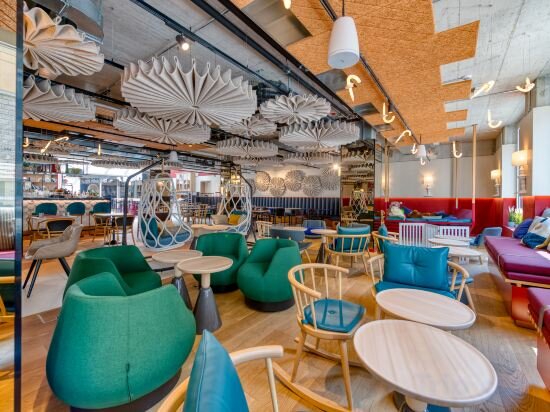 Фото Ibis Styles Zurich City Center