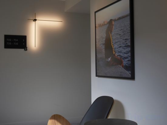 Фото Teight Hotel