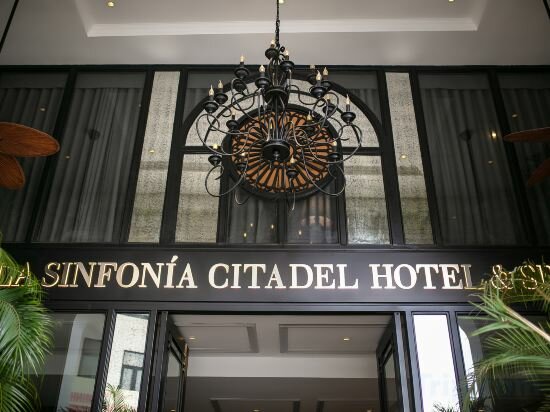 Фото La Sinfonía Citadel Hotel & SPA