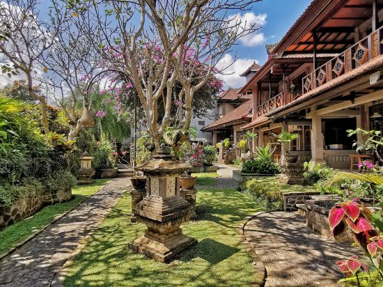 Фото Artini Cottages 1