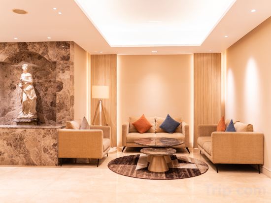 Фото Royal Park Residence Hotel