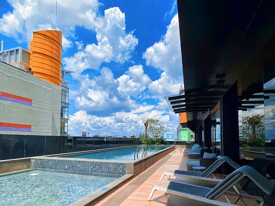 Фото Novotel Pekanbaru