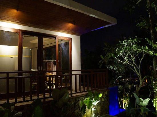 Фото Aqua Bali Villa