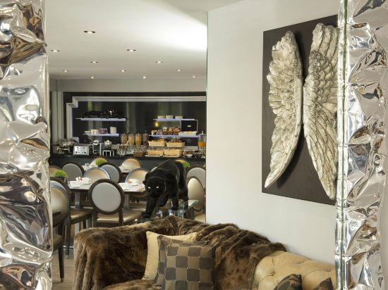 Фото Hotel Plaza Elysées