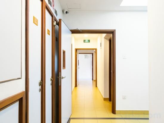 Фото BudgetOne Hotel