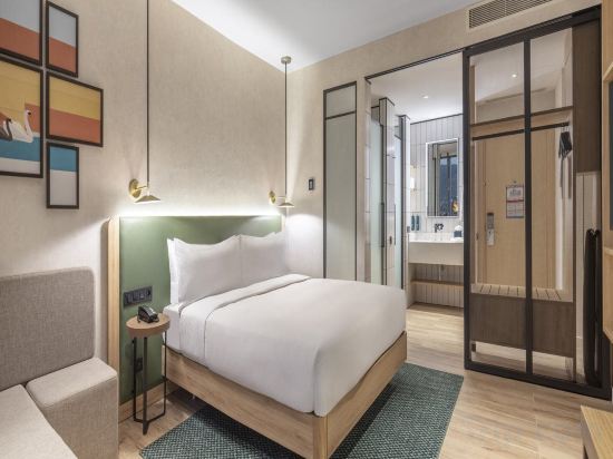 Фото Hilton Garden Inn Tbilisi Riverview