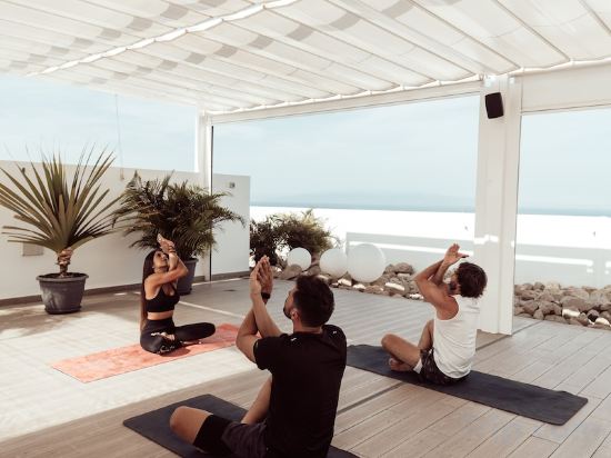 Фото Отель Baobab Suites