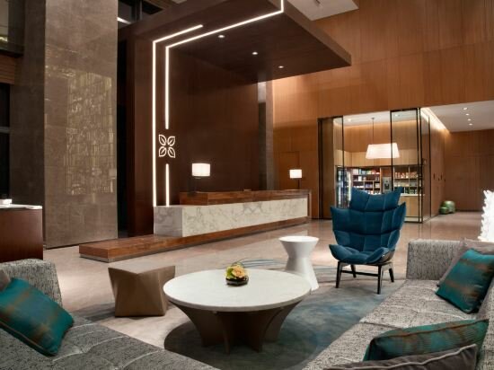 Фото Hilton Garden Inn Shenzhen Bao'an