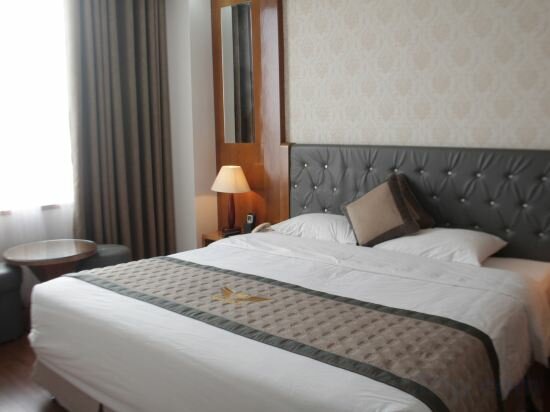 Фото Draco Thang Long Hotel