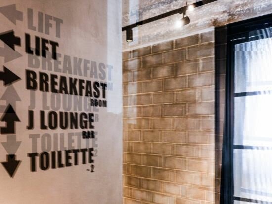 Фото J24 Hotel Milano