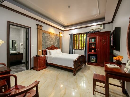 Фото Nam Hai Hotel