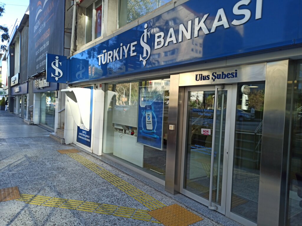 ATM Turkiye Is Bank, Istanbul, photo