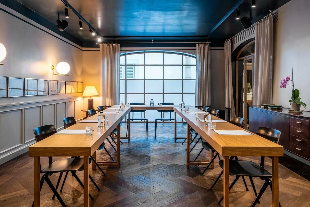 Фото M House Hotel