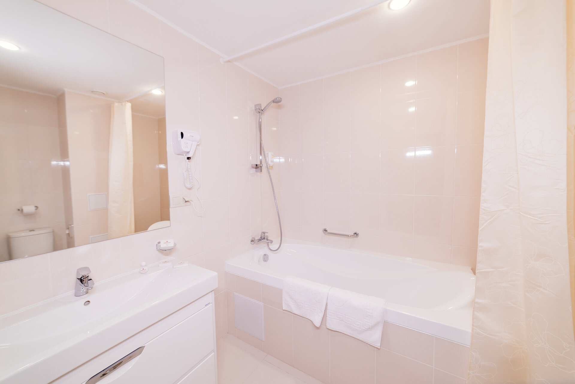 Фото Отель Бристоль