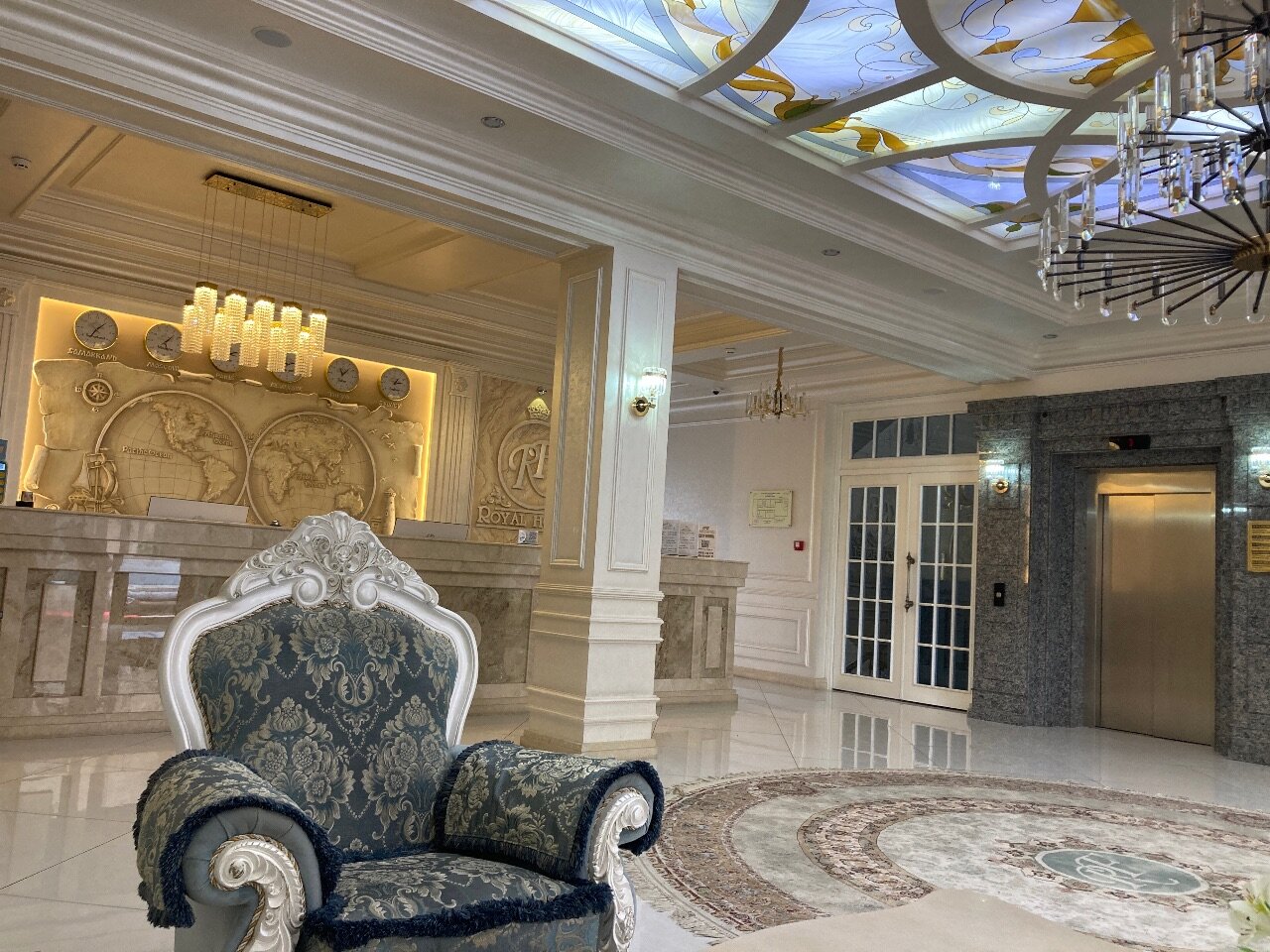 Фото отеля 2