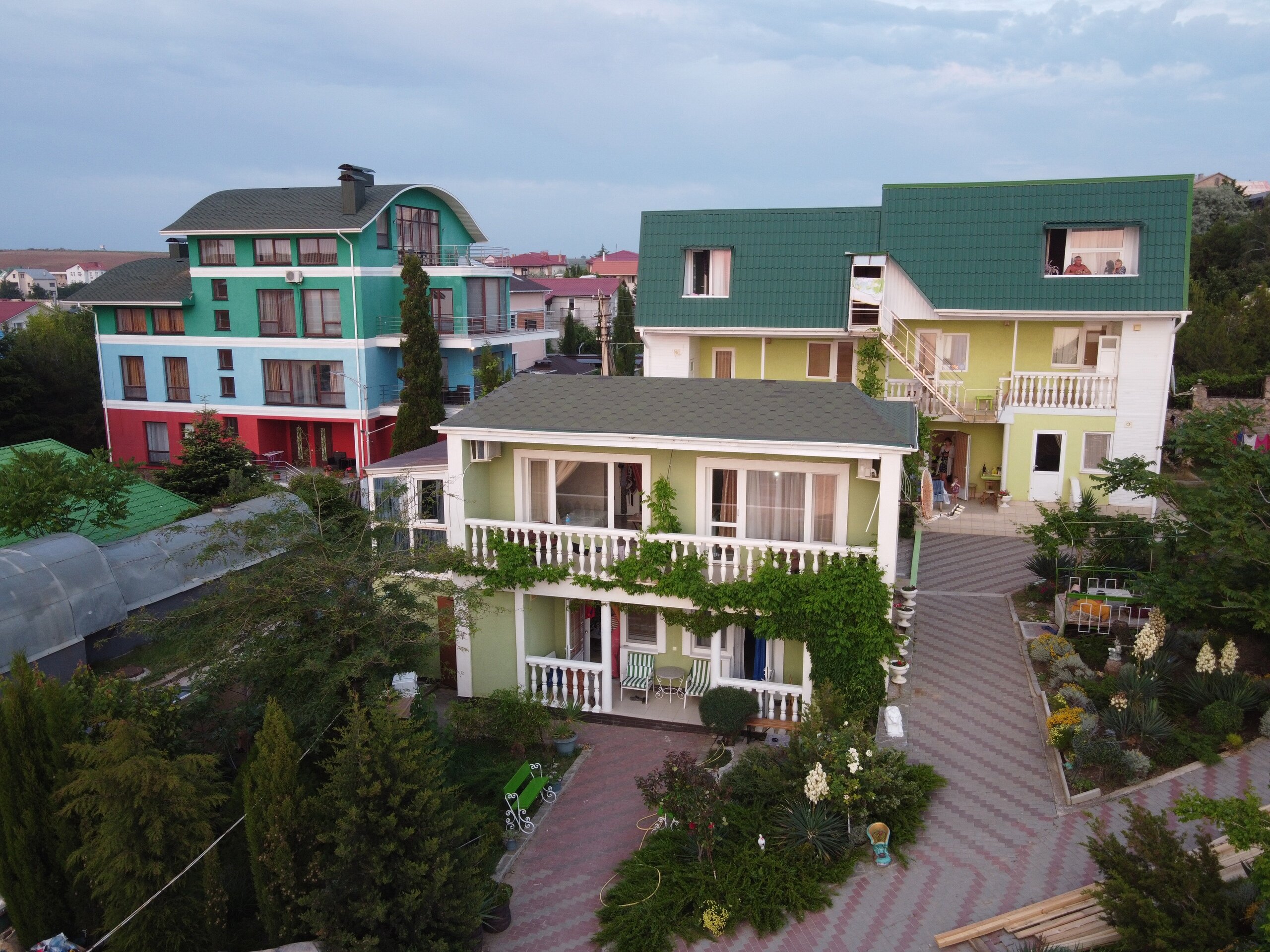 Фото отеля 1