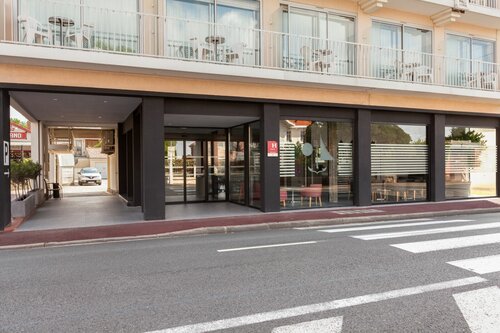 Гостиница Hôtel Le Nautic в Аркашоне