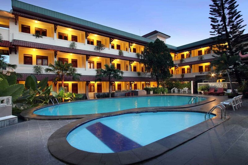 Гостиница Cakra Kembang Hotel