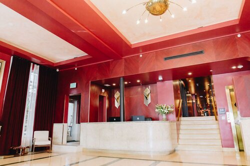 Гостиница Crest Hotel Suites в Майами-Бич