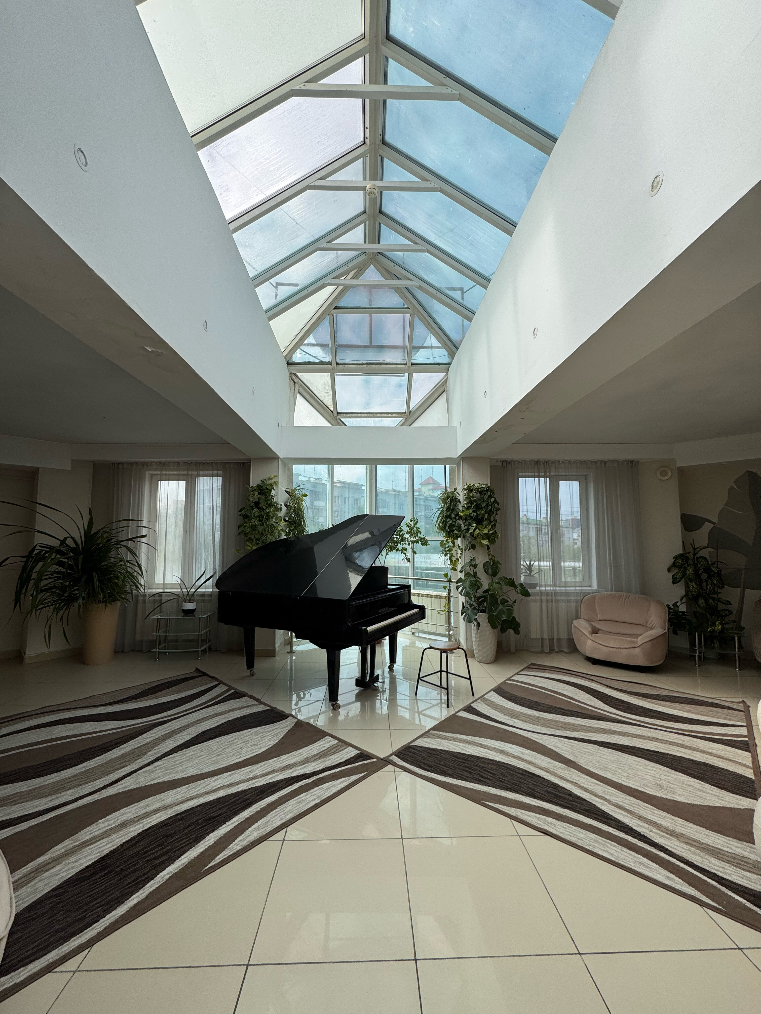 Фото Соната