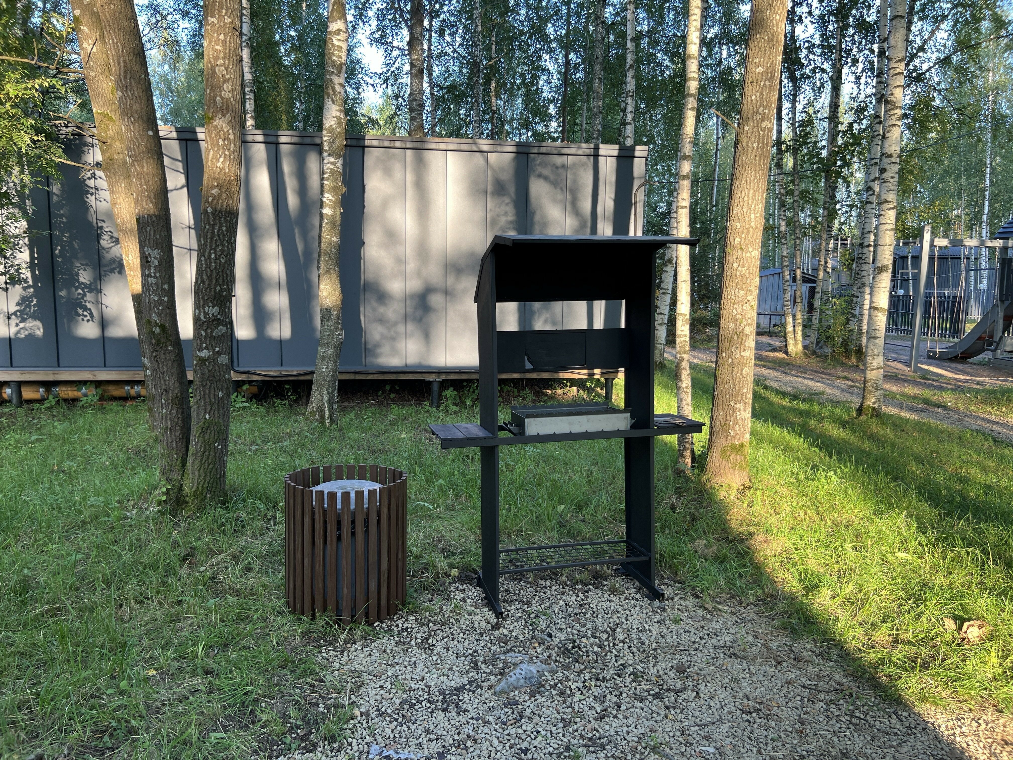 Фото Klever House, Голубое озеро