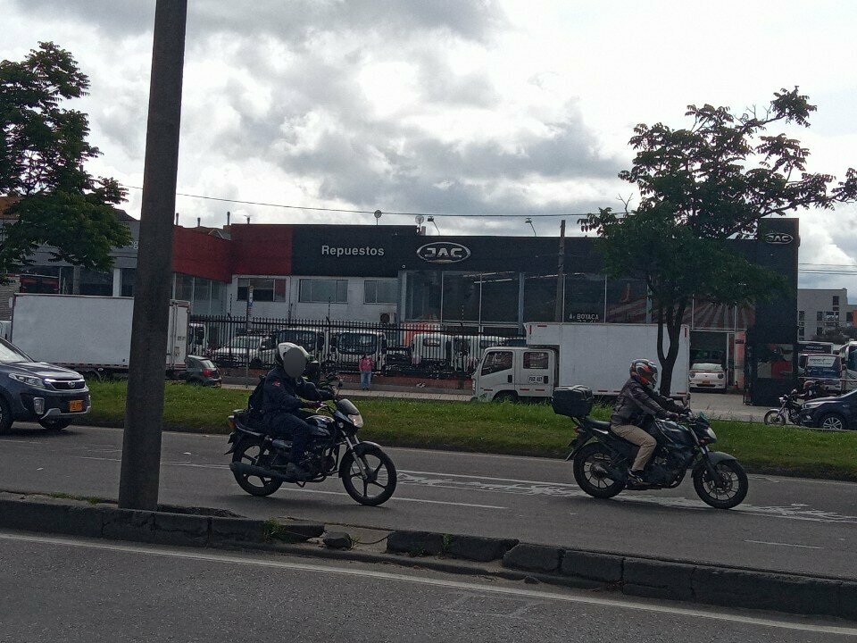 Car service, auto repair Jac Autocom, Bogota, photo