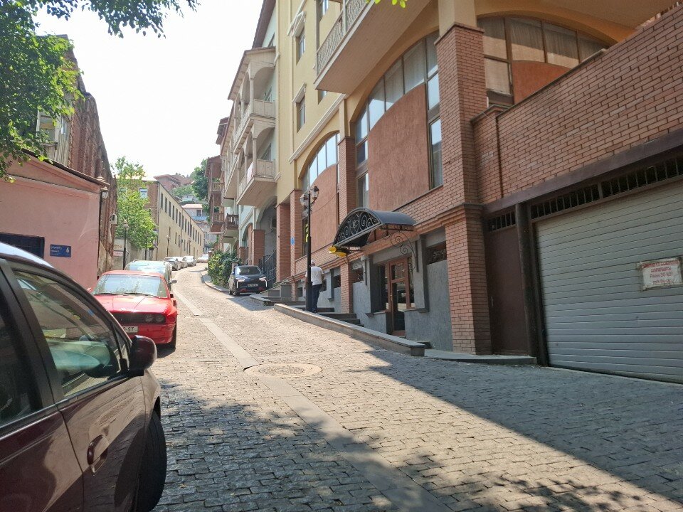 Фото Red Fox Guesthouse