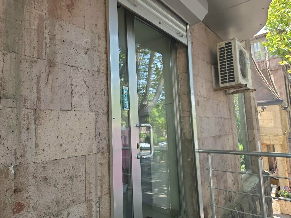 Clothing store Merlita, Yerevan, photo