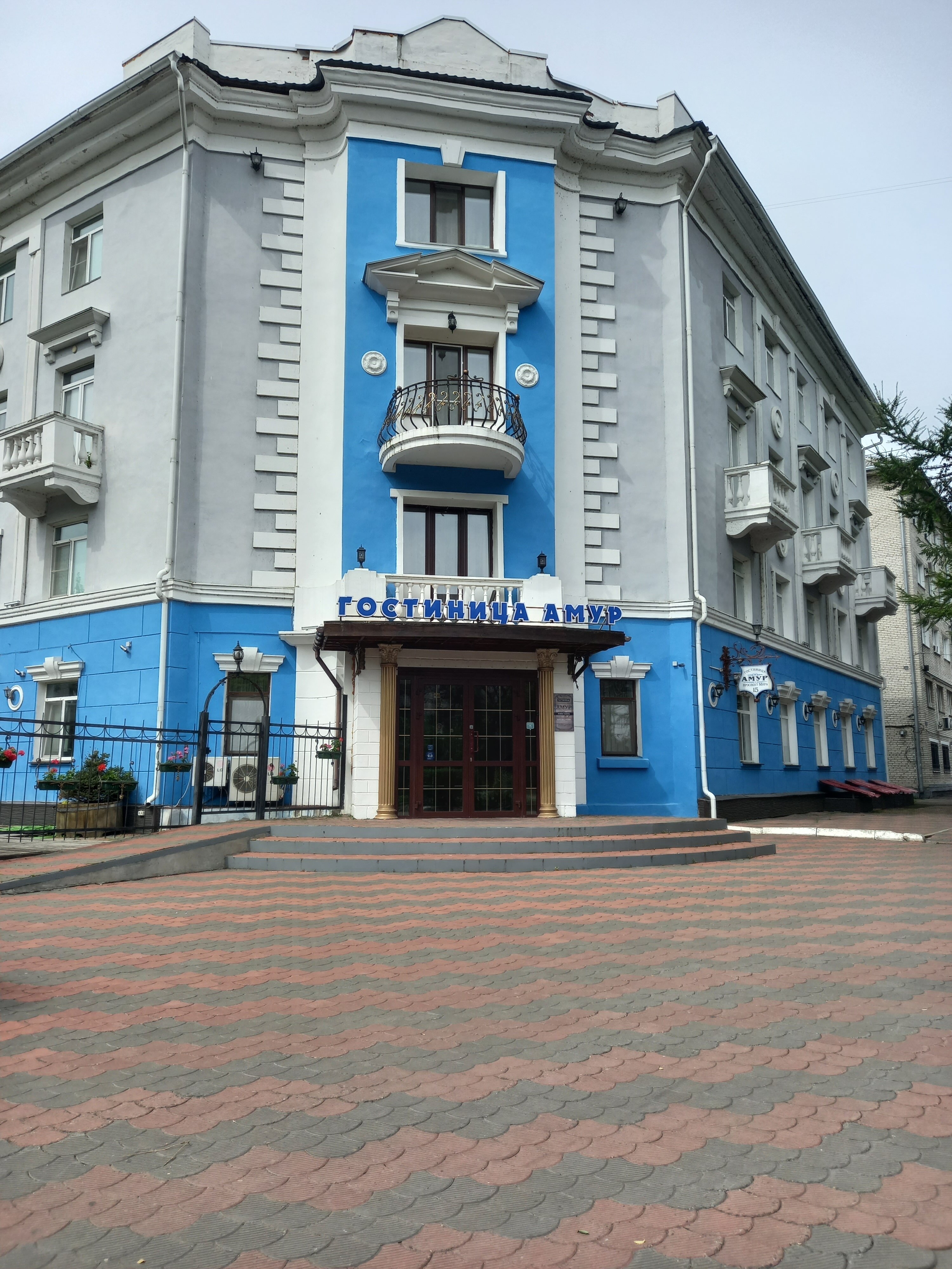 Фото отеля 1