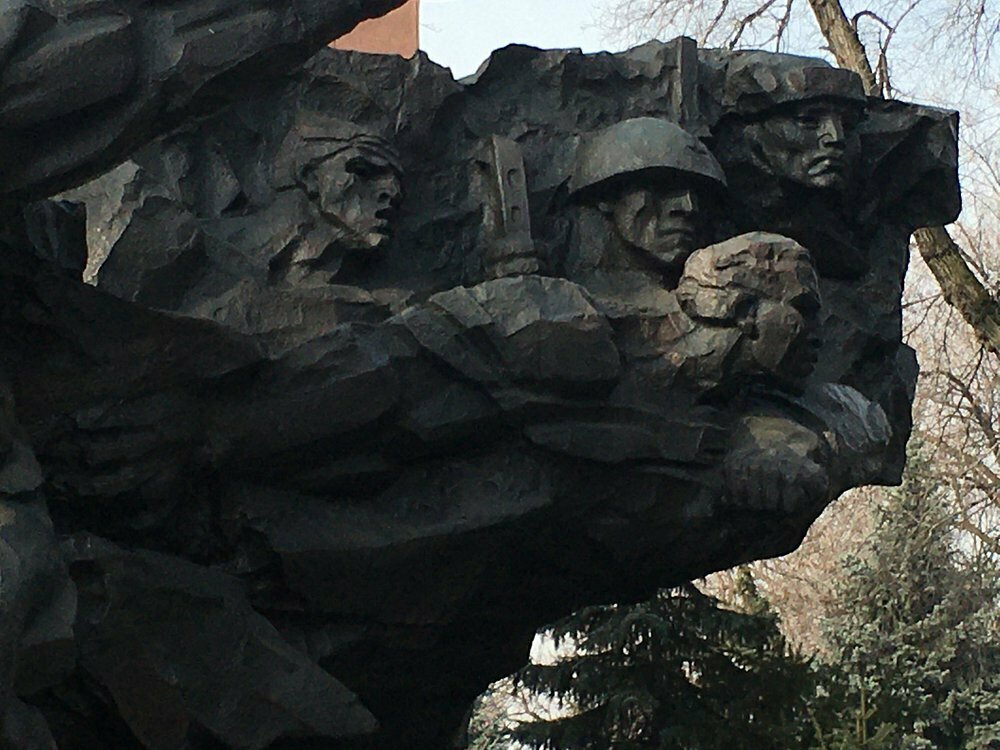 Әскери мемориал, бауырластар зираты Uly Otan soǵysy memorıaly, Алматы, фото