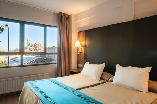 Гостиница Hotel Corregidor в Сеговии